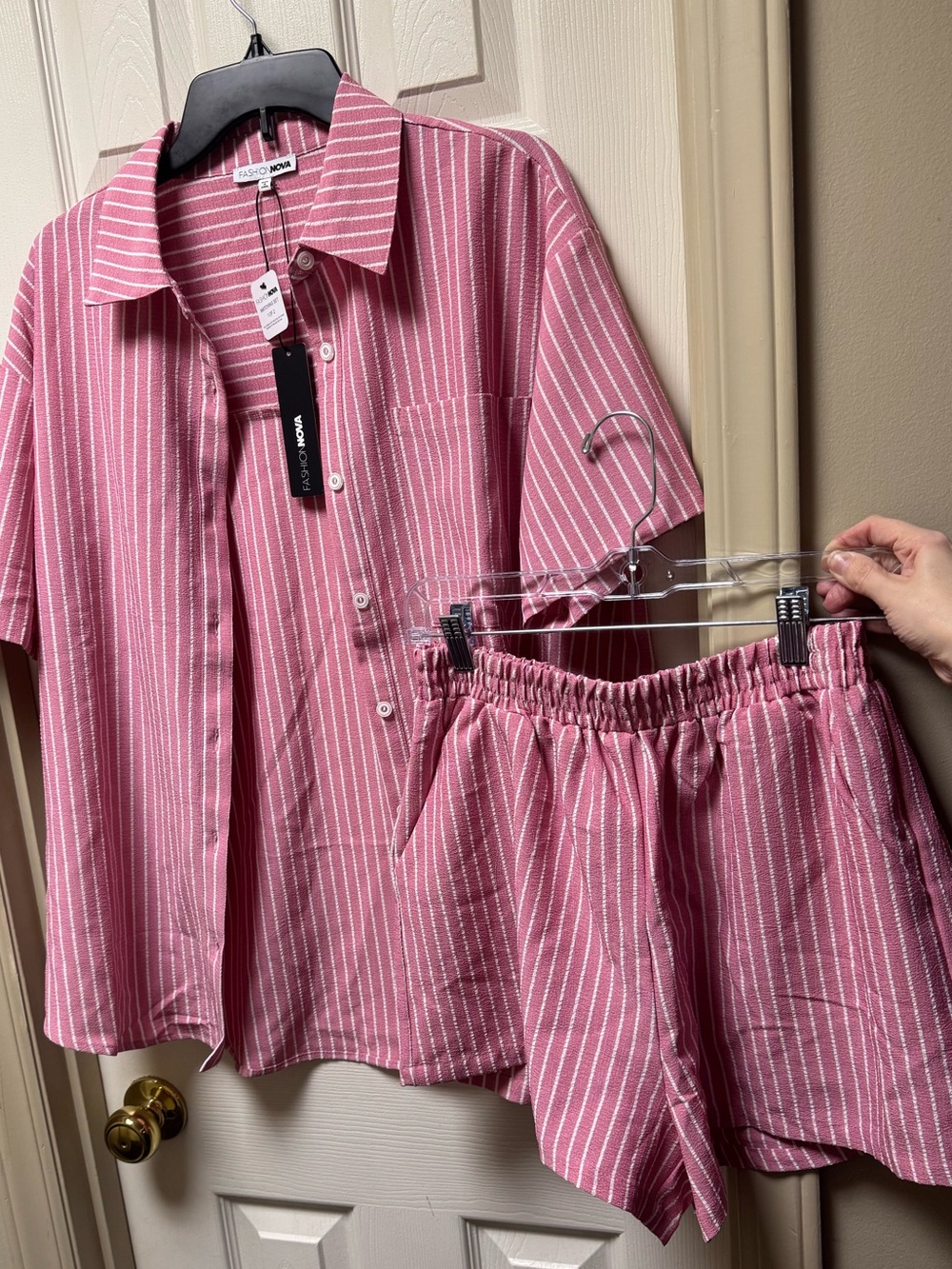 Fashion Nova 2 PIECE Pink Stripe Short-Sleeve Button-Down Shirt & Shorts Size M